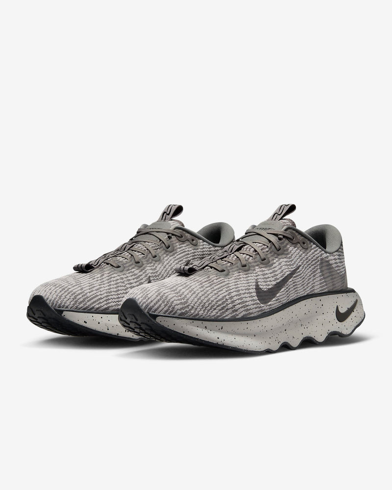 Nike Motiva Light Iron Pewter Men's 5