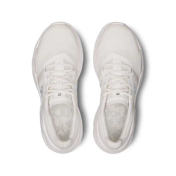 On Cloudpulse White Women's 4