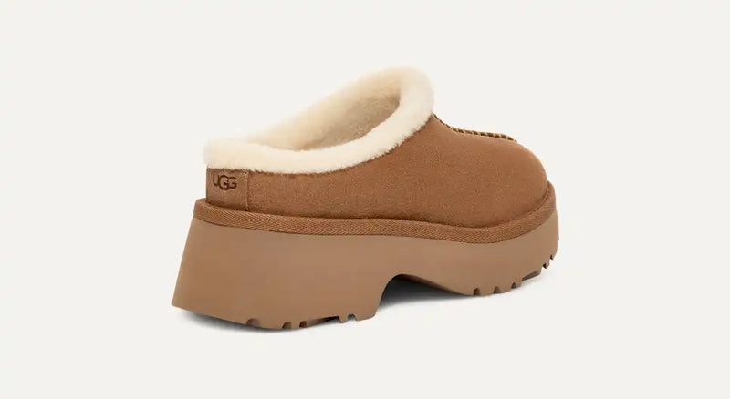 UGG New Heights Cozy Clog Chestnut Women's 4